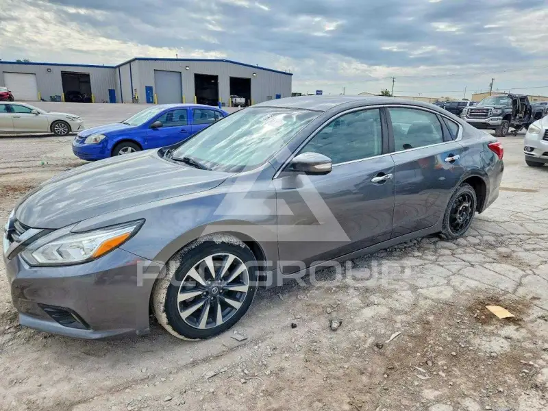 2017 Nissan ALTIMA фото