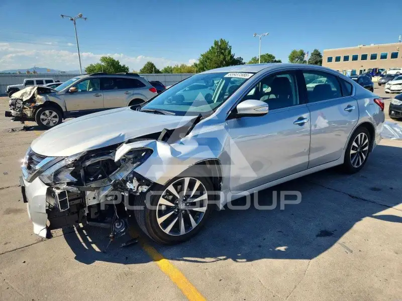 2017 Nissan ALTIMA фото