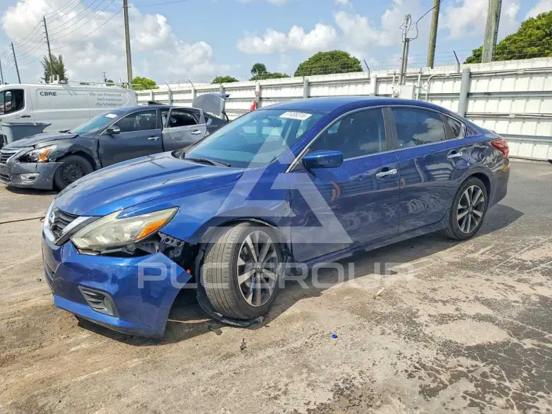2017 Nissan ALTIMA фото