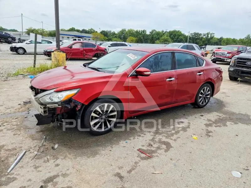 2017 Nissan ALTIMA фото