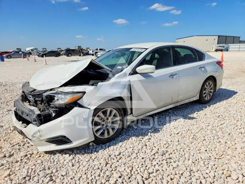 2017 Nissan ALTIMA photo