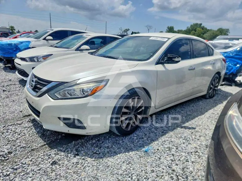 2017 Nissan ALTIMA фото
