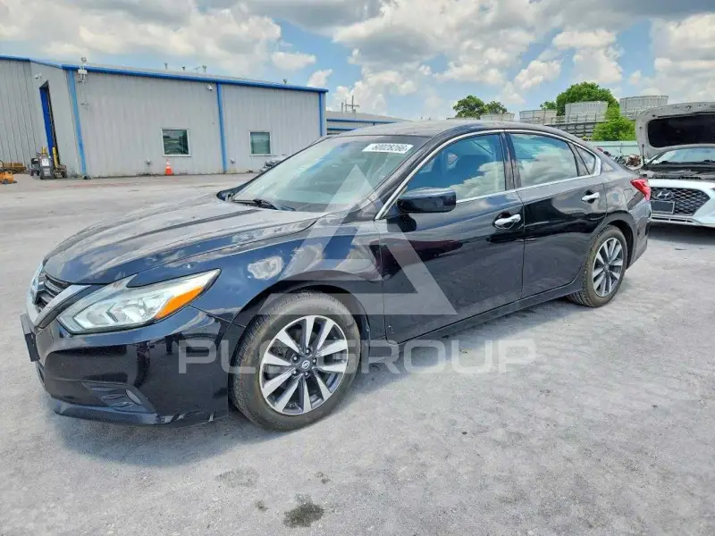 2017 Nissan ALTIMA photo