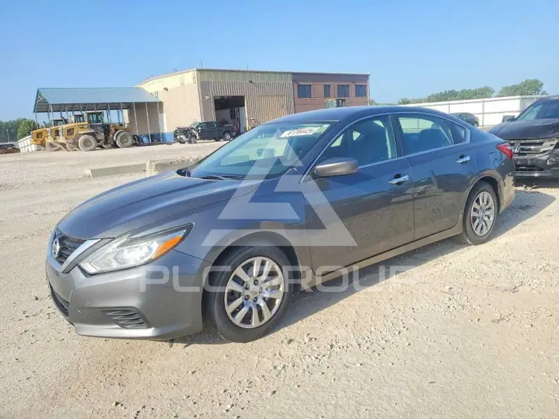 2017 Nissan ALTIMA фото