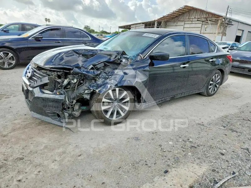2017 Nissan ALTIMA photo