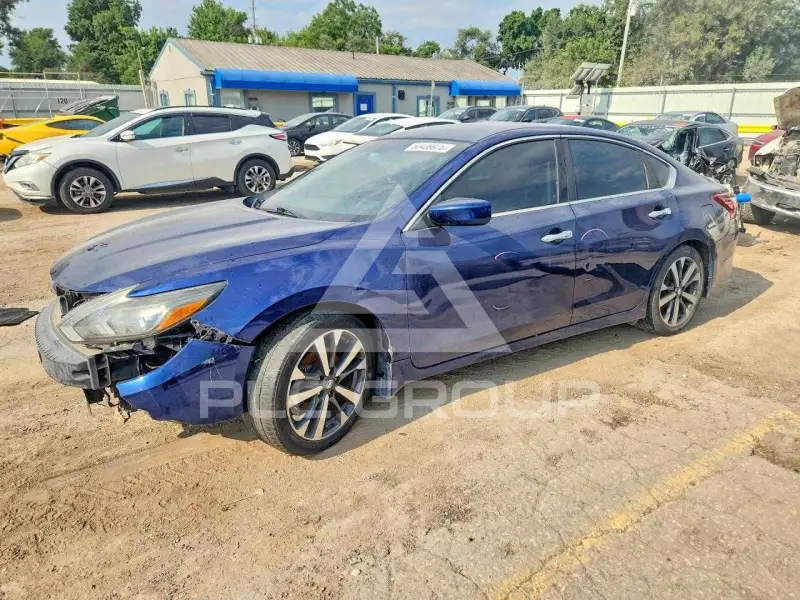 2017 Nissan ALTIMA фото