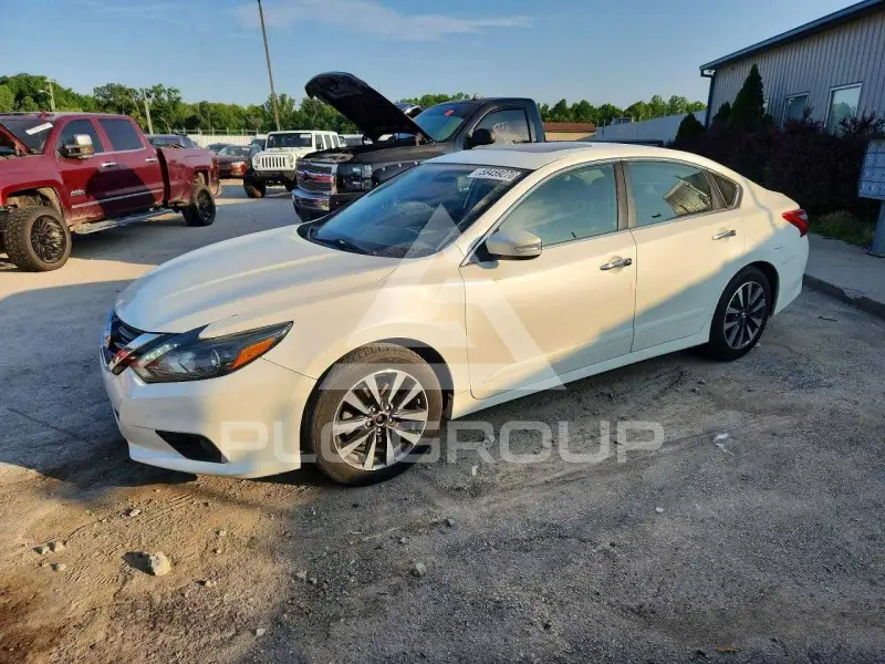 2017 Nissan ALTIMA photo