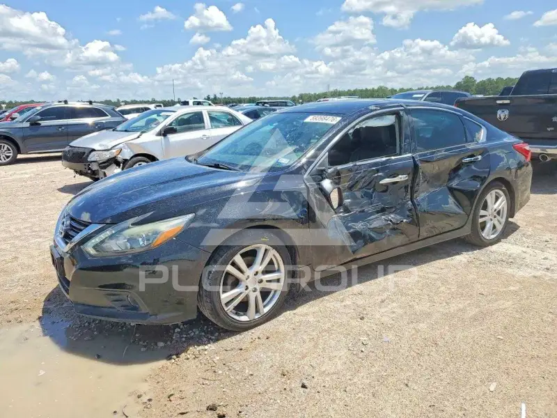 2017 Nissan ALTIMA фото
