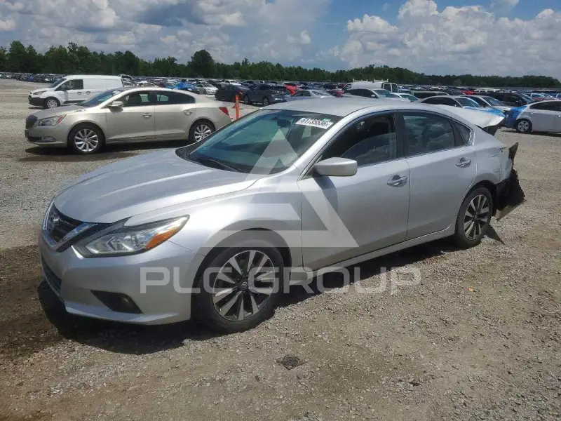 2017 Nissan ALTIMA фото