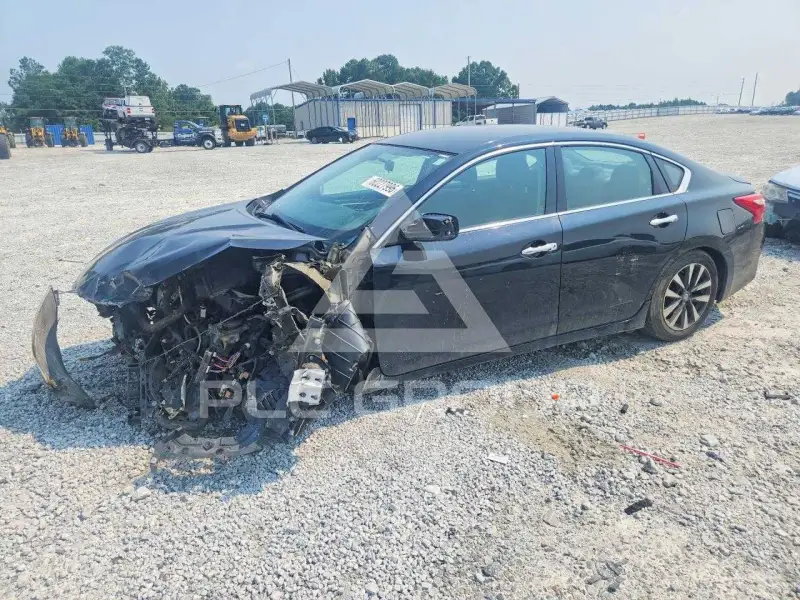2017 Nissan ALTIMA photo