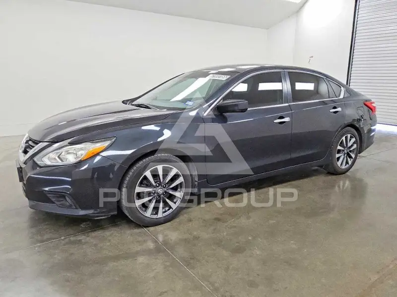 2017 Nissan ALTIMA фото