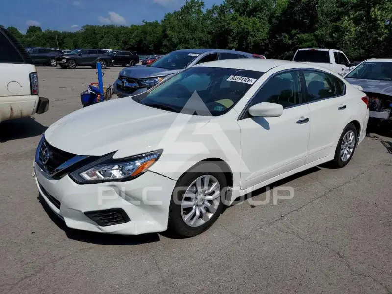 2017 Nissan ALTIMA фото