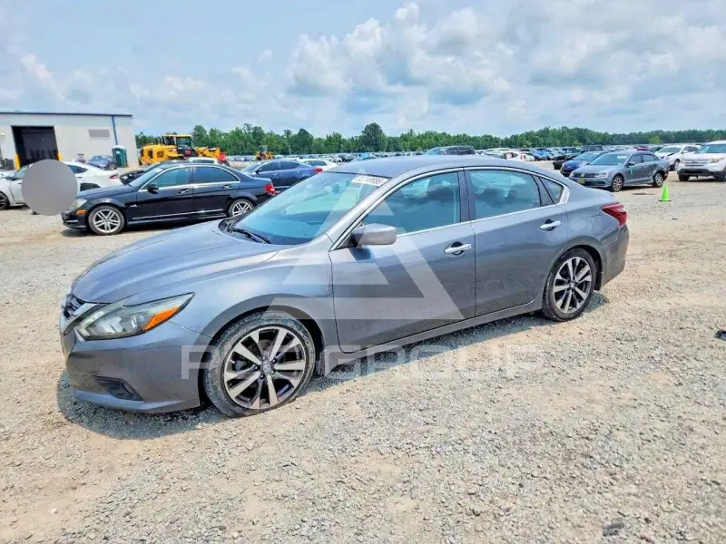 2017 Nissan ALTIMA фото
