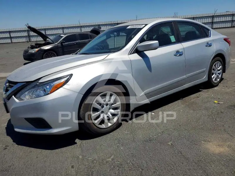 2017 Nissan ALTIMA фото