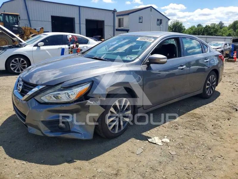 2017 Nissan ALTIMA photo