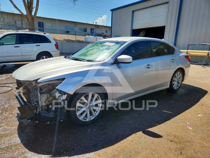 2017 Nissan ALTIMA фото