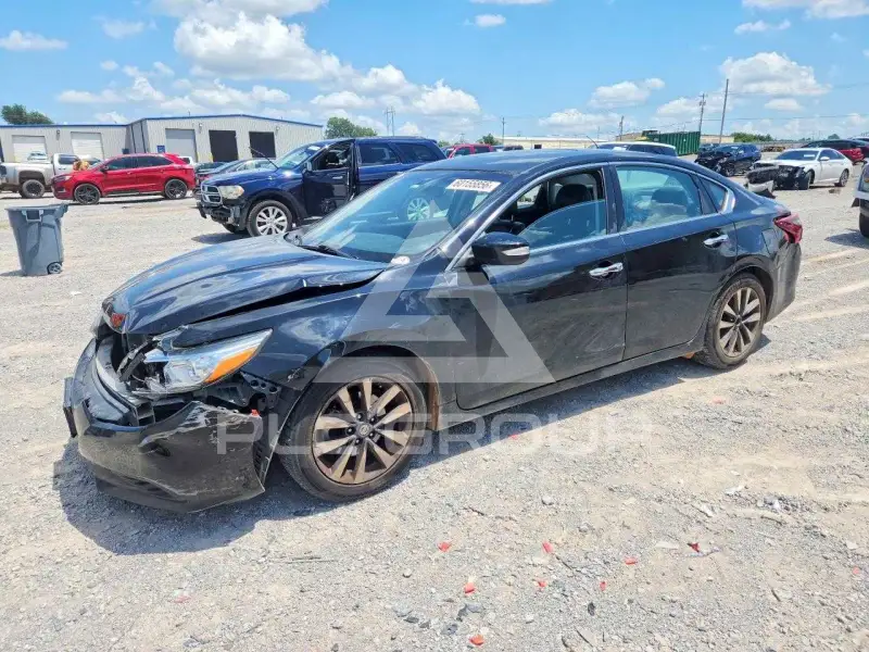 2017 Nissan ALTIMA photo