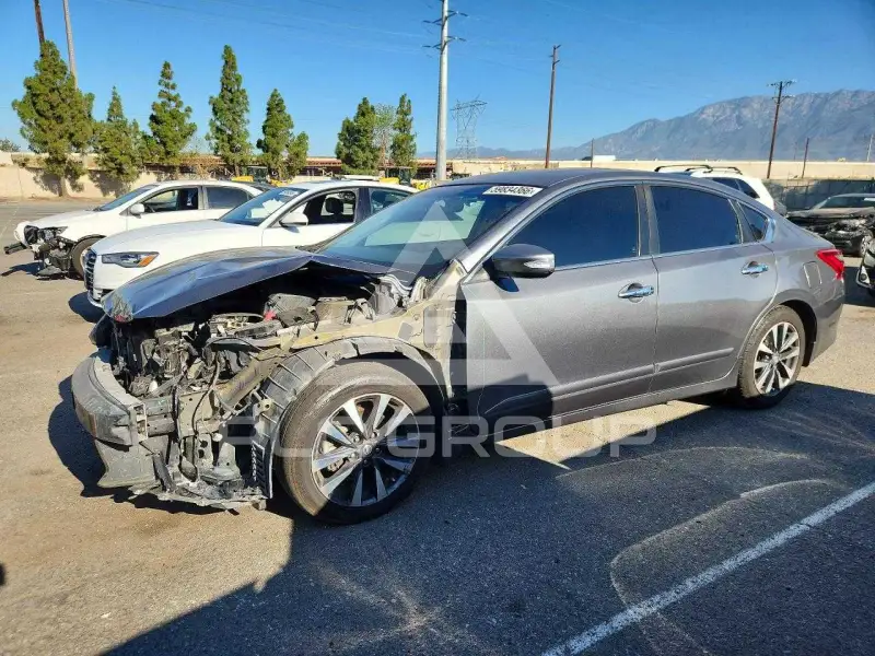 2017 Nissan ALTIMA фото