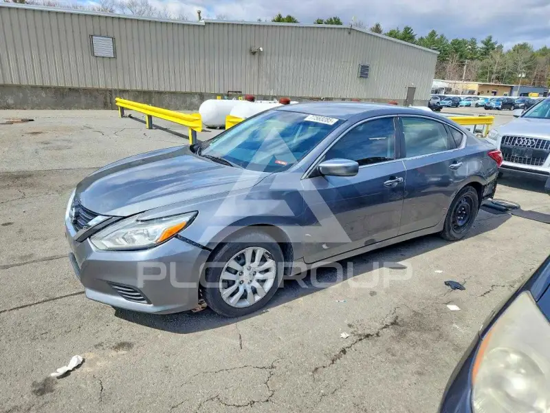 2017 Nissan ALTIMA фото
