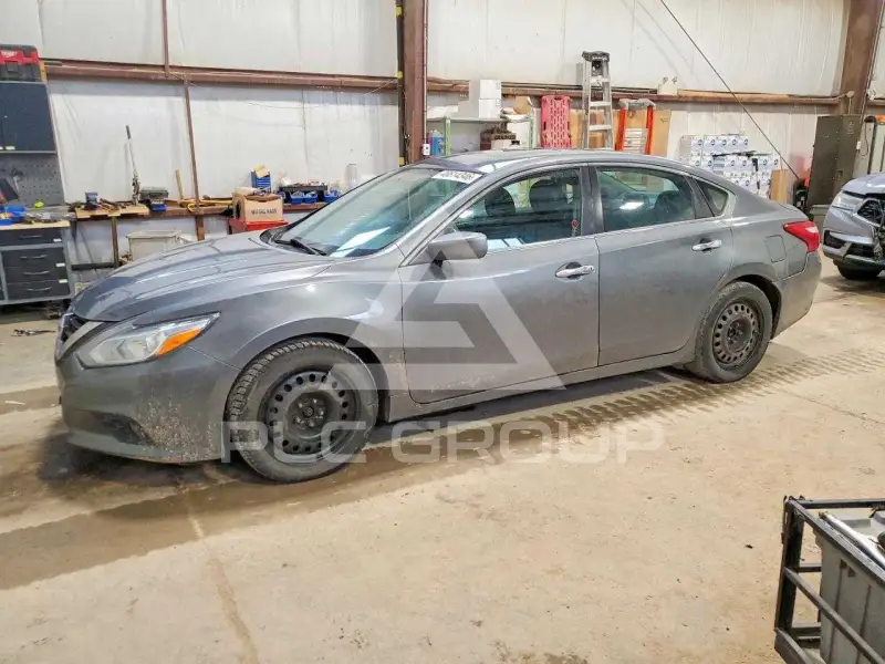 2017 Nissan ALTIMA photo