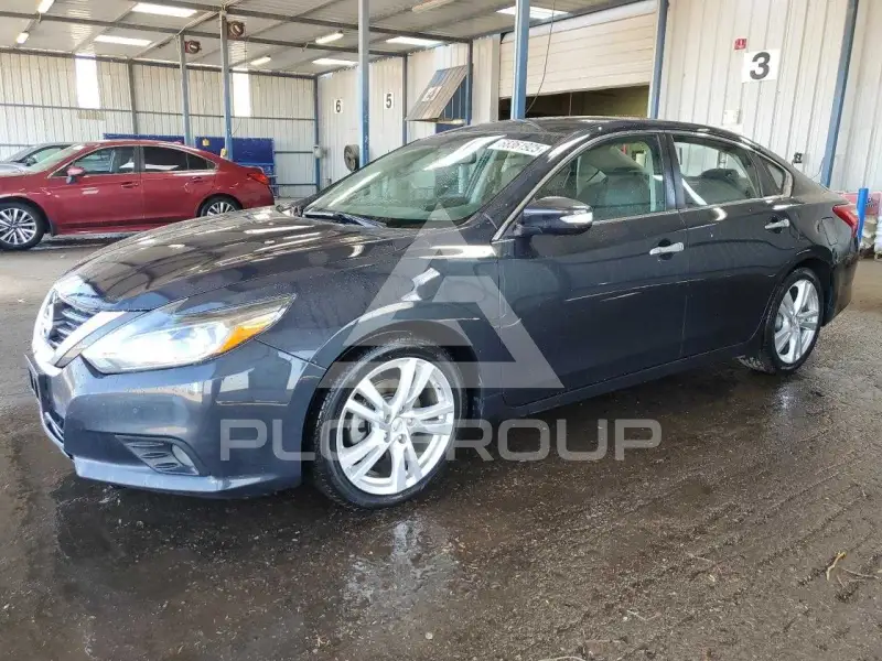 2017 Nissan ALTIMA фото