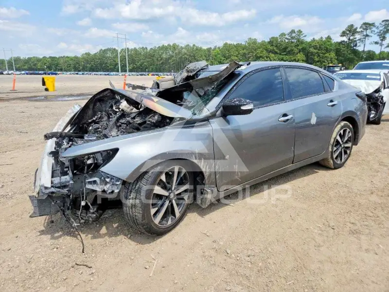 2017 Nissan ALTIMA фото