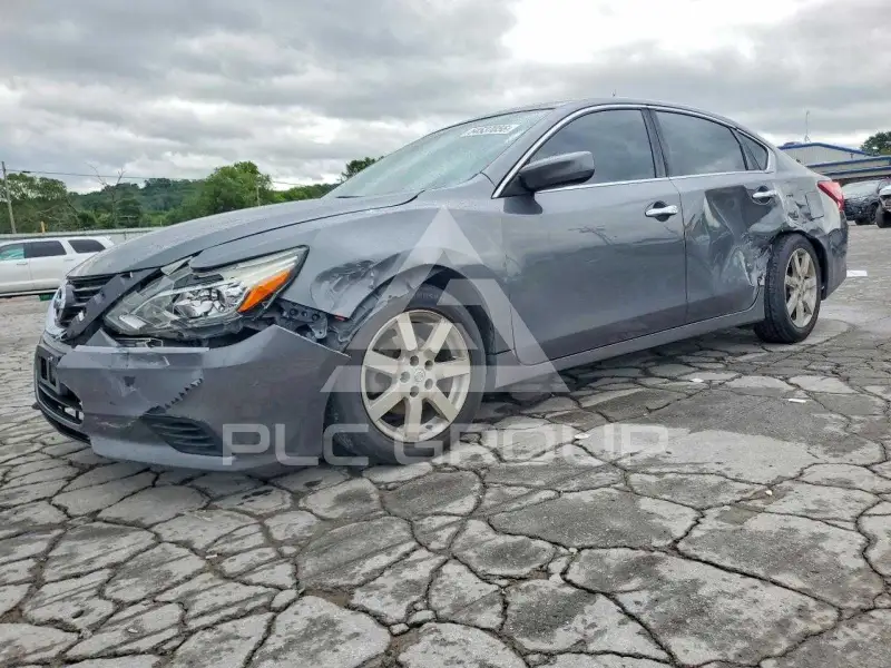 2017 Nissan ALTIMA фото