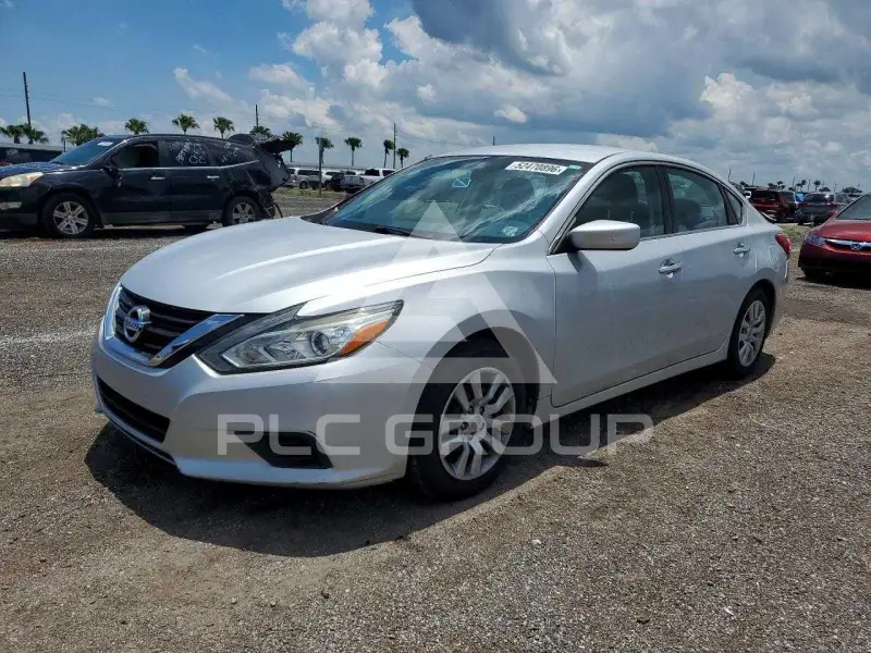2017 Nissan ALTIMA фото