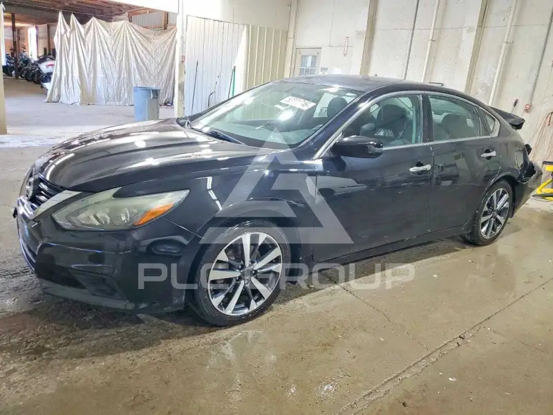 2017 Nissan ALTIMA фото