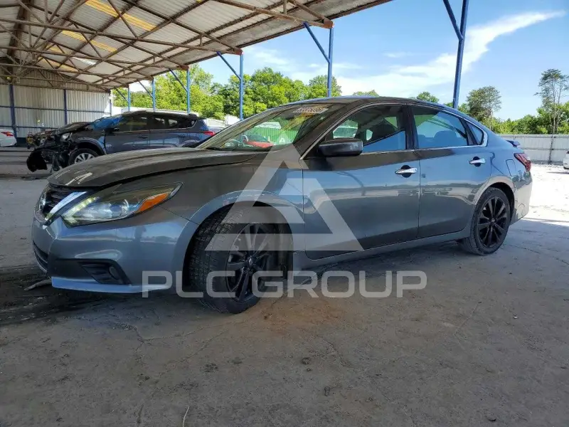 2017 Nissan ALTIMA photo