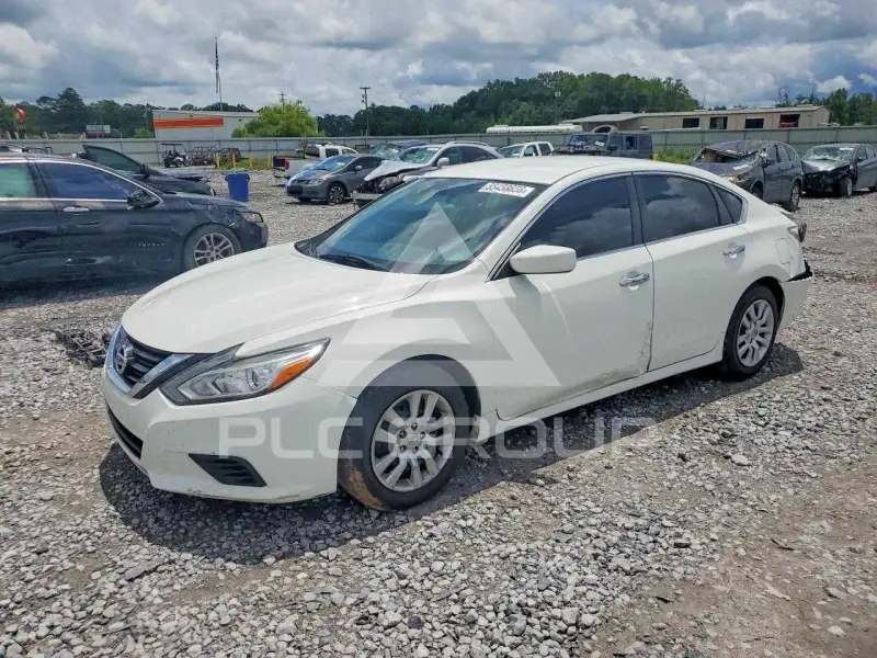 2017 Nissan ALTIMA фото