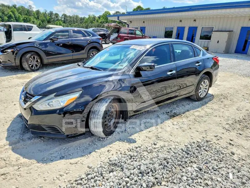 2017 Nissan ALTIMA фото