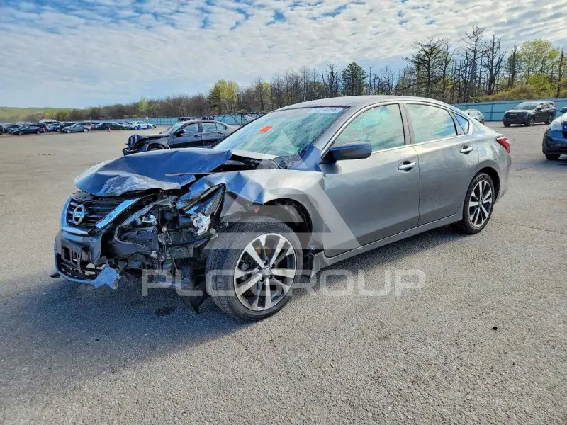 2017 Nissan ALTIMA фото