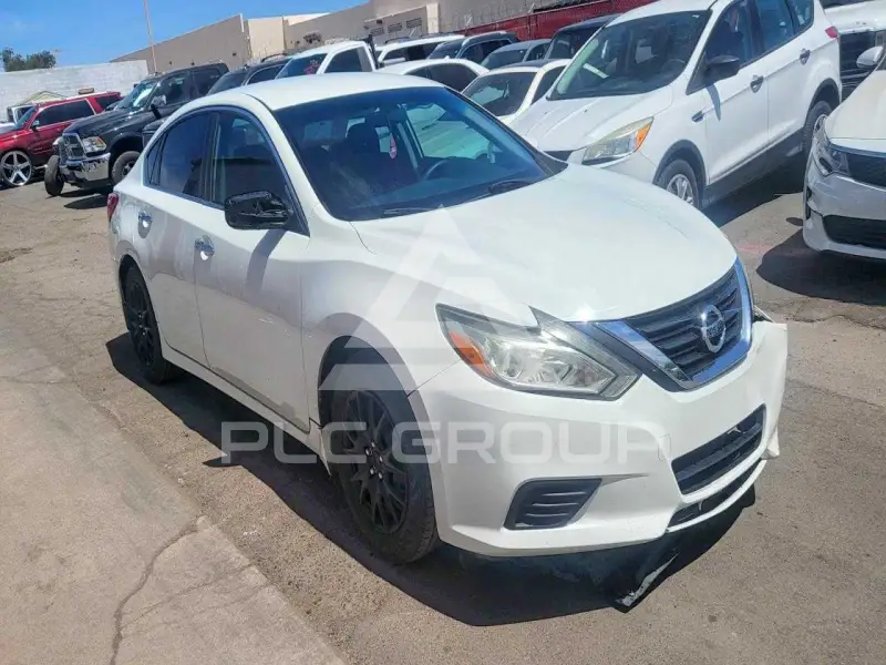 2017 Nissan ALTIMA photo