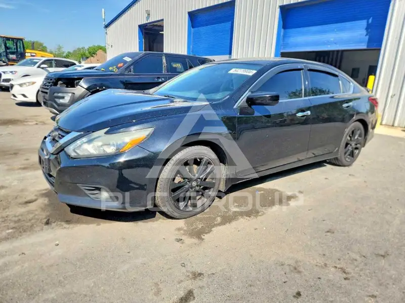 2017 Nissan ALTIMA фото