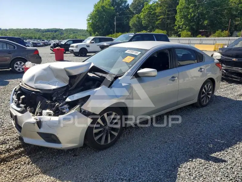 2017 Nissan ALTIMA фото