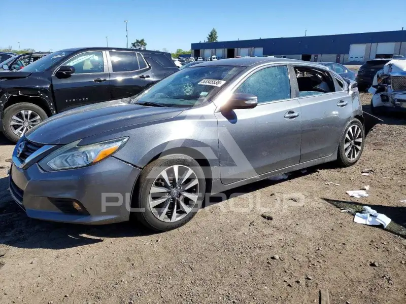 2017 Nissan ALTIMA фото
