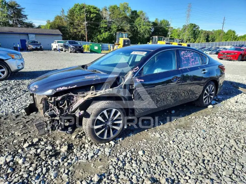 2017 Nissan ALTIMA фото
