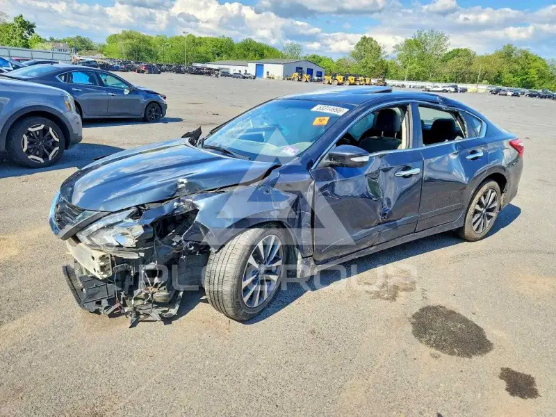 2017 Nissan ALTIMA фото
