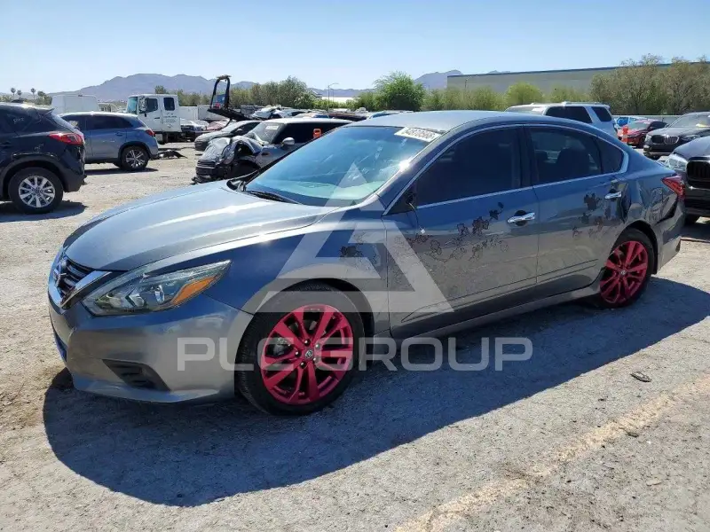 2017 Nissan ALTIMA photo