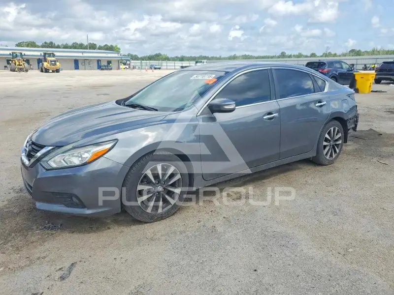 2017 Nissan ALTIMA фото