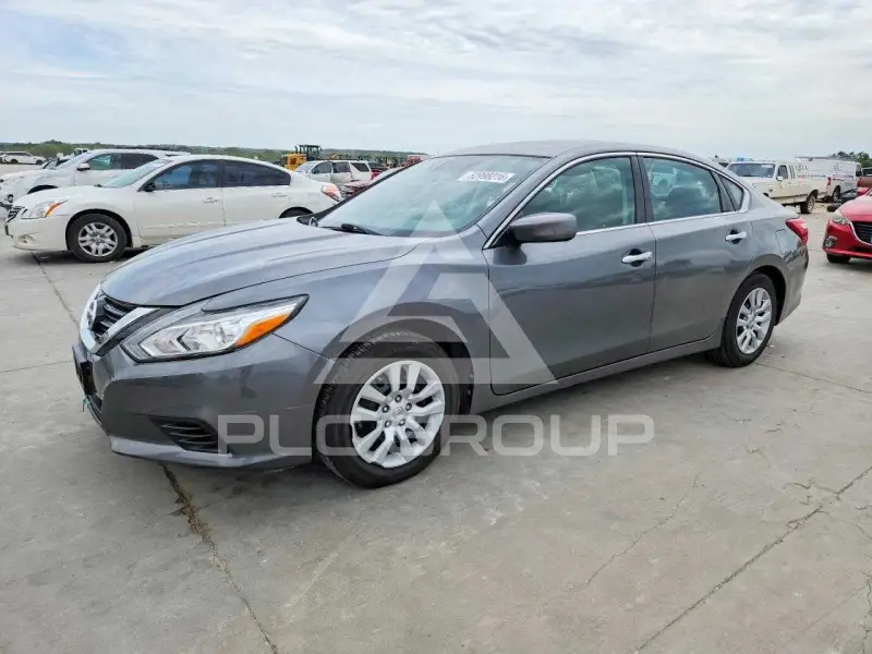 2017 Nissan ALTIMA photo