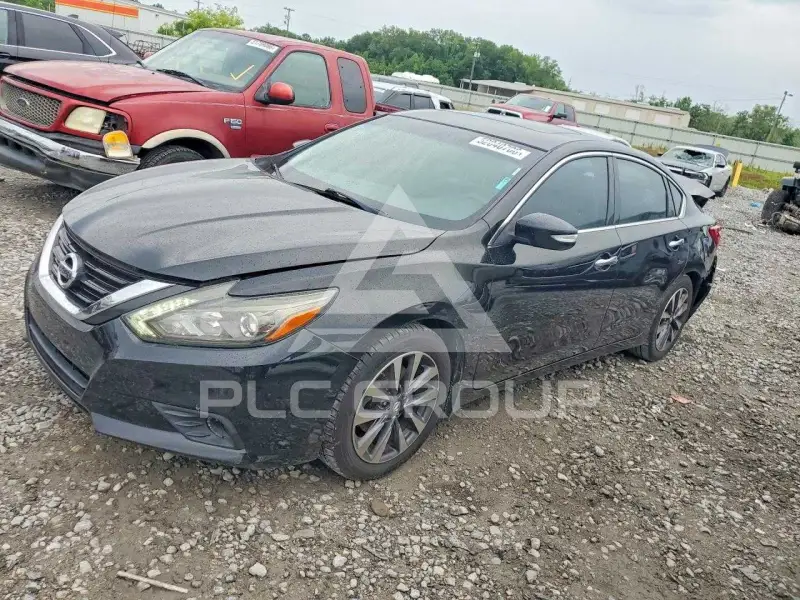 2017 Nissan ALTIMA фото