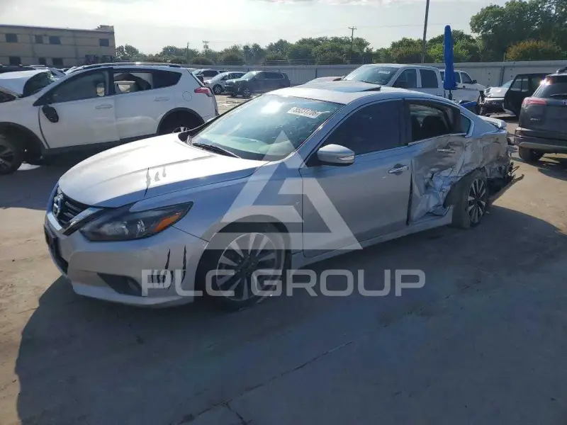 2017 Nissan ALTIMA фото