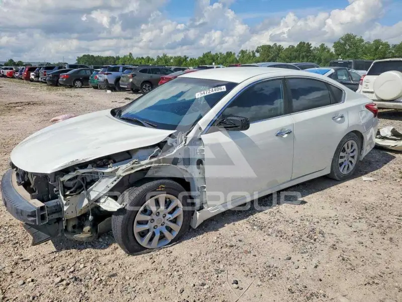 2017 Nissan ALTIMA фото