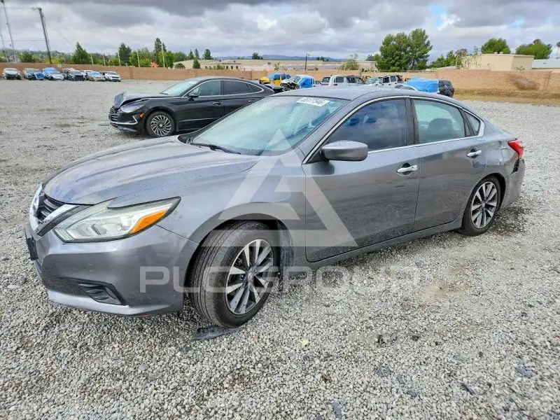2017 Nissan ALTIMA фото
