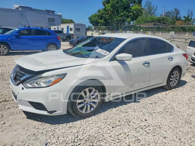 2017 Nissan ALTIMA фото