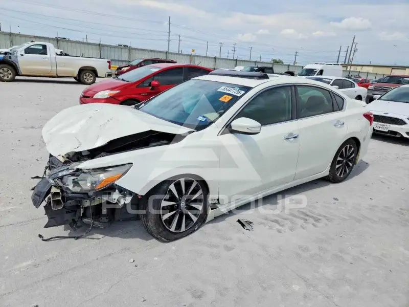 2017 Nissan ALTIMA фото