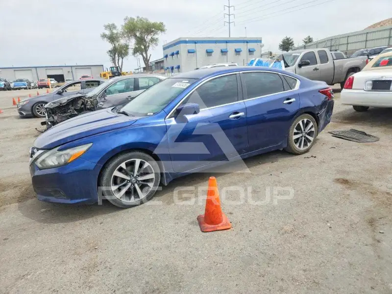 2017 Nissan ALTIMA фото