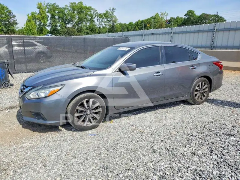 2017 Nissan ALTIMA photo